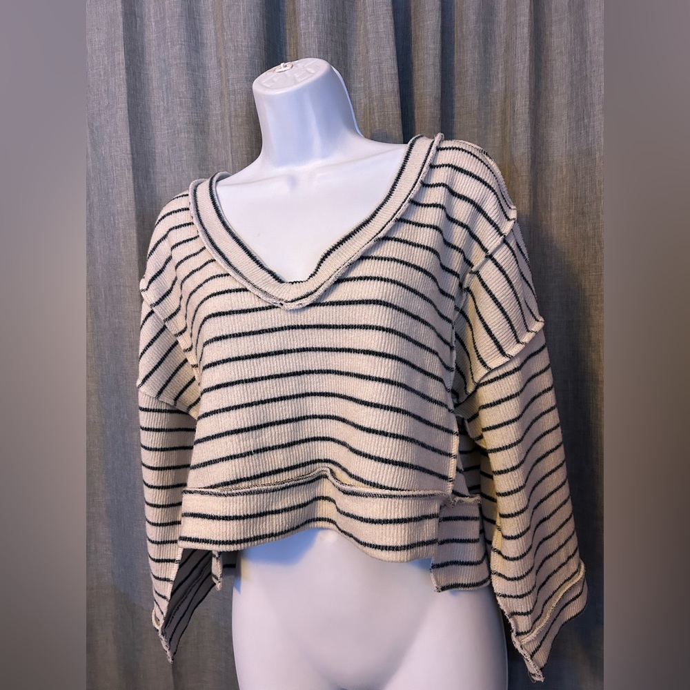 Urban Outfitters BDG V-Neck Oversized Sweater
